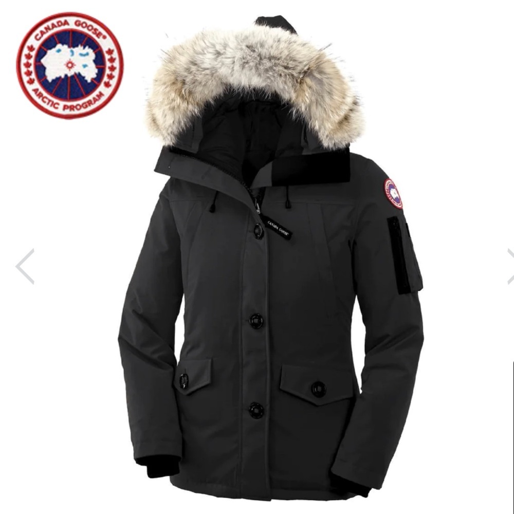 EUC Authentic Women’s Medium black Canada Goose jacket  Montebello